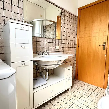 Apartamento Se095 - Marzocca, Trilocale Comodo Al Mare E Ai Servizi